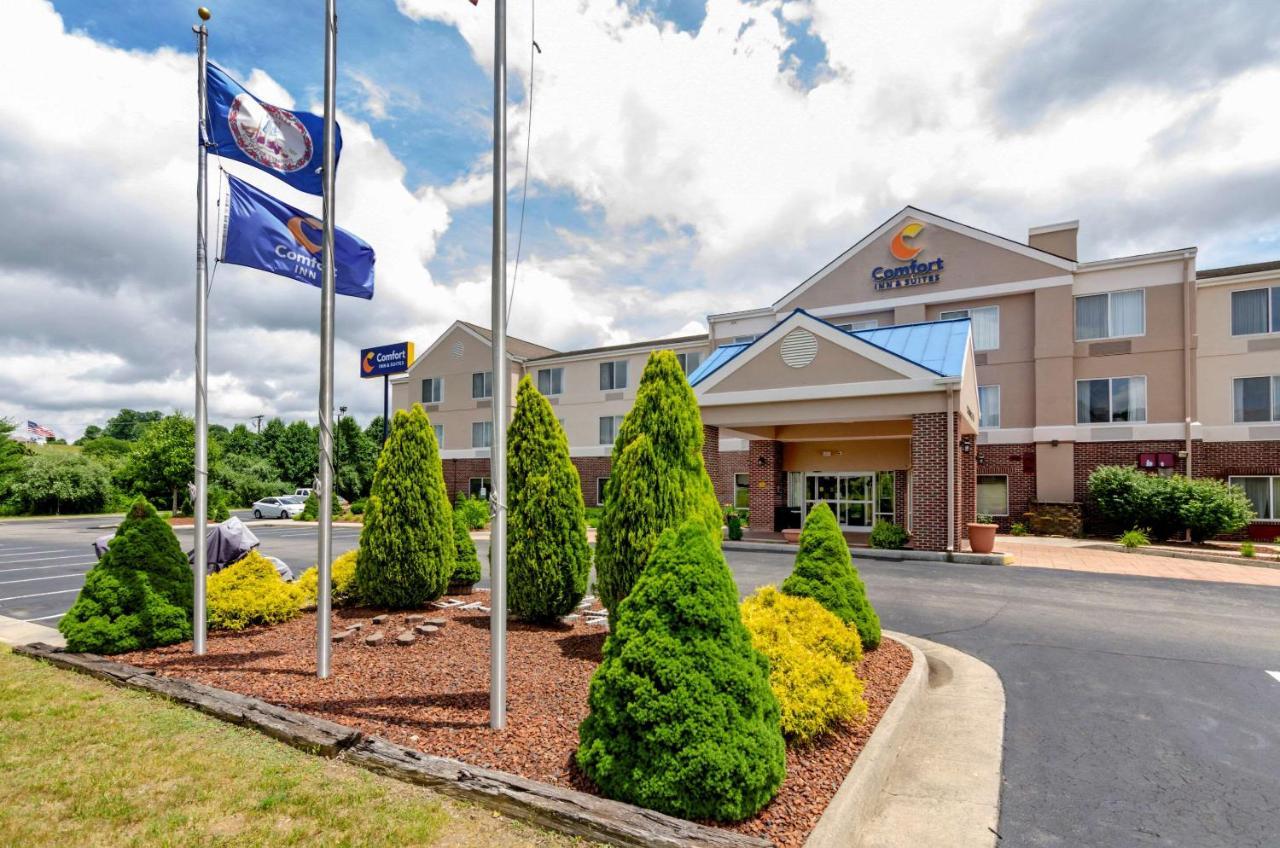 Comfort Inn & Suites Hillsville I-77 Exterior foto