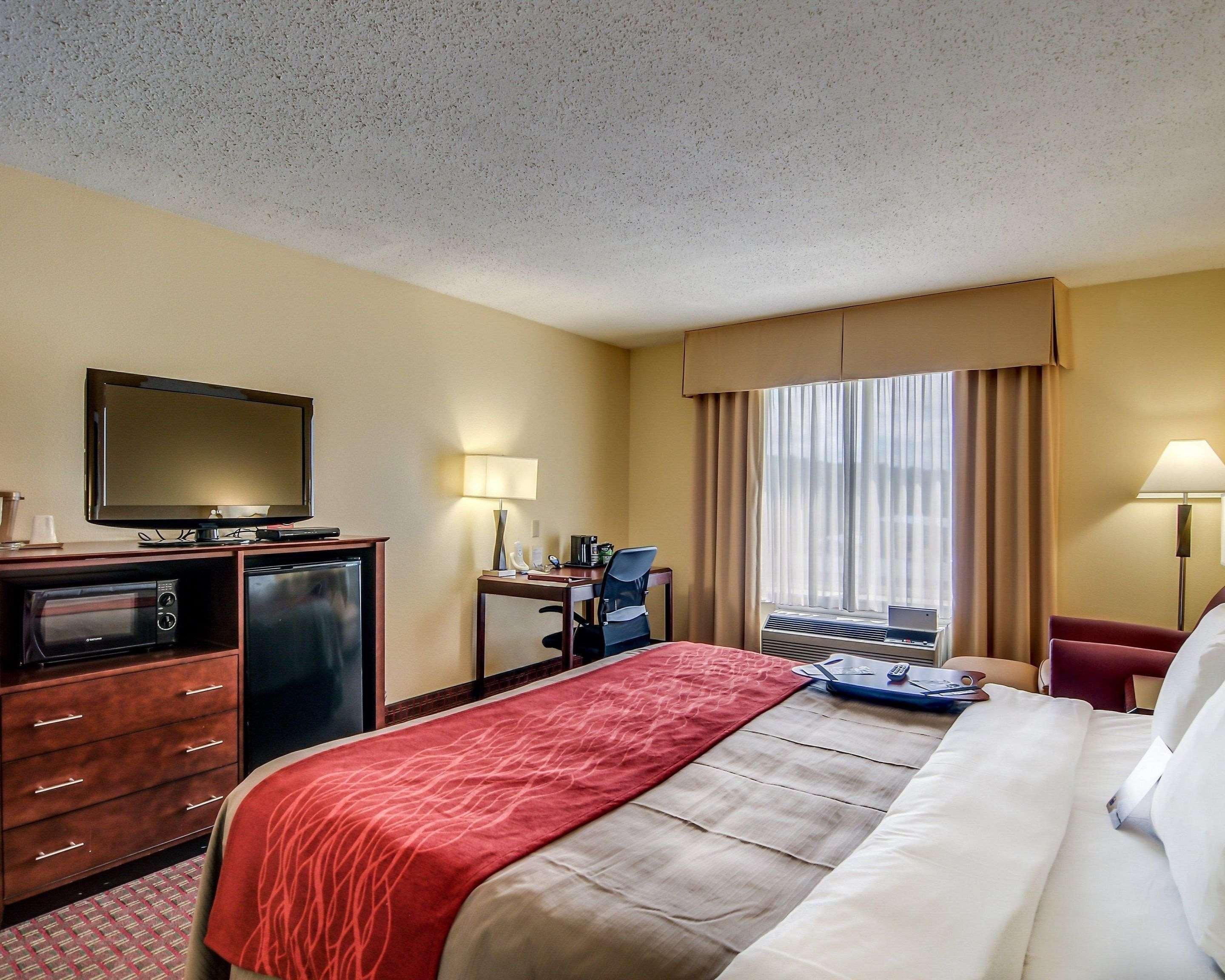 Comfort Inn & Suites Hillsville I-77 Exterior foto