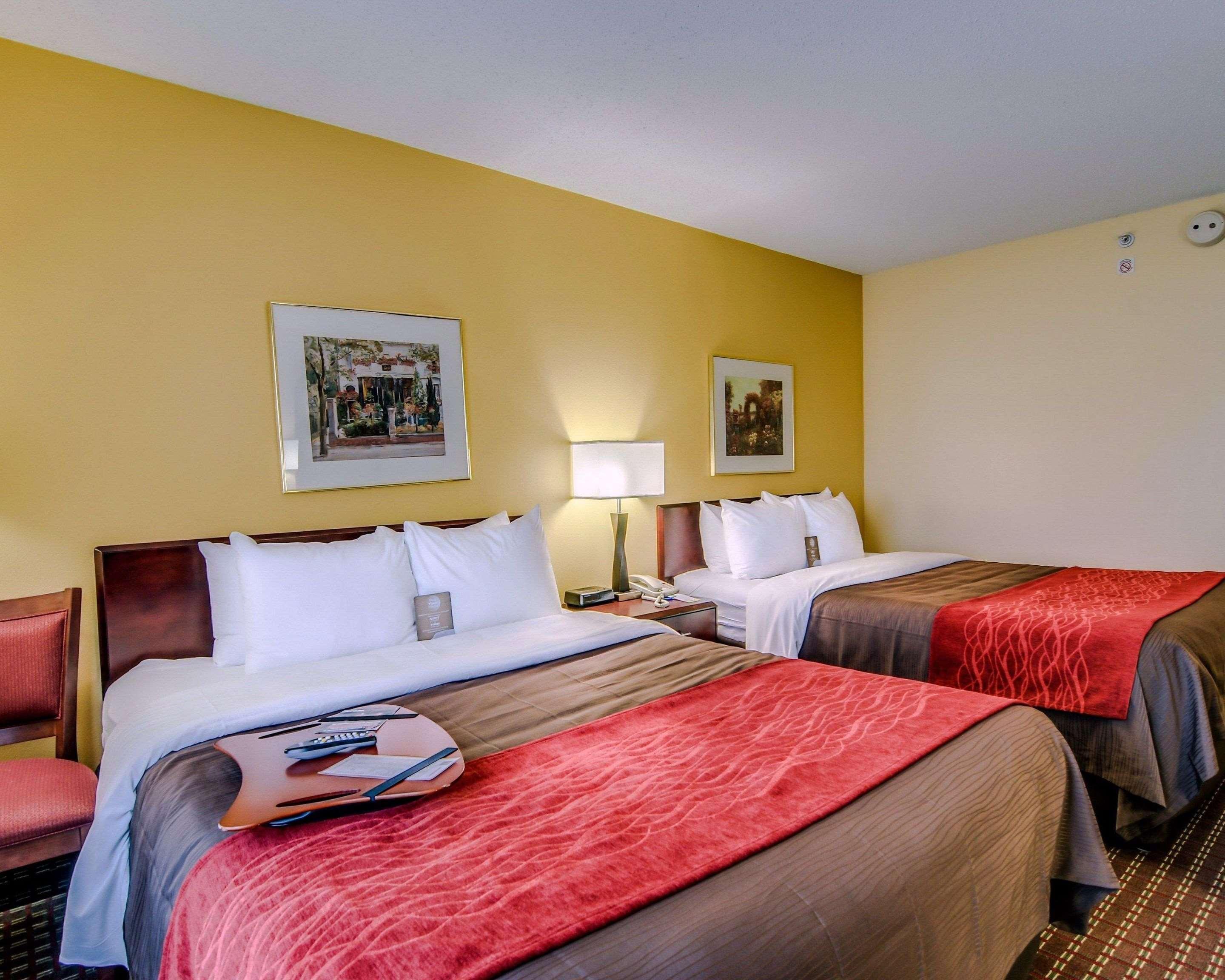 Comfort Inn & Suites Hillsville I-77 Exterior foto